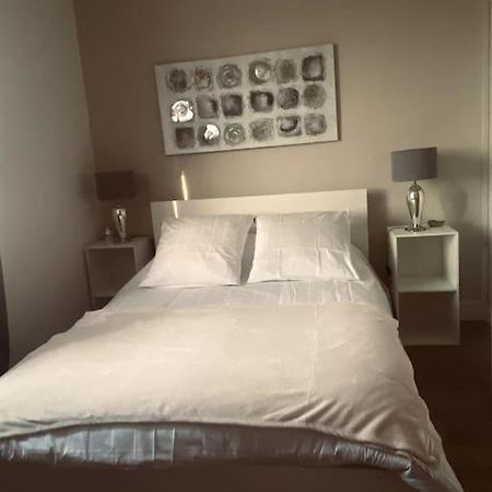 Villa Fleur De Lys, Nazelle-Negron à Nazelles-Négron Extérieur photo